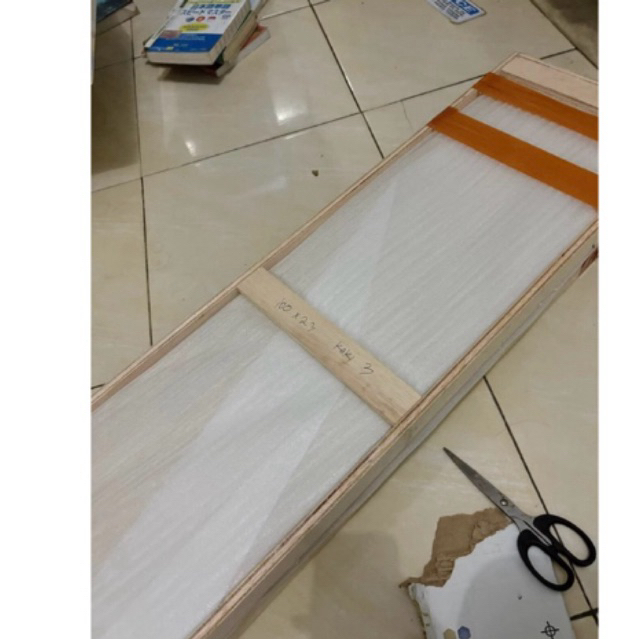 

Penambahan packing kayu dan bubble wrap