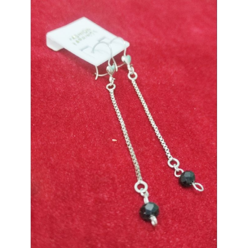 macam-macam model anting jurai, anting jurai panjang mainan kristal warna silver,  anting titanium, 