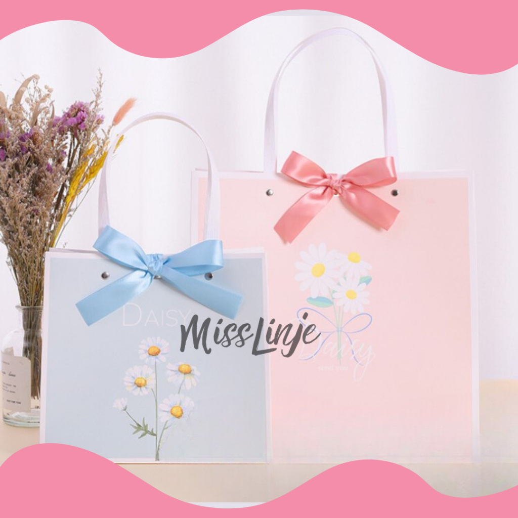 

MissLinje Paperbag Paper Bag Tebal Motif Bunga Astetik Pita Tas Kado Hadiah Hampers Souvenir Import Premium PB16