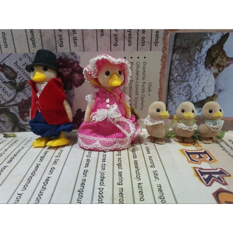 Sylvanian Families Vintage - Paddlington Duck Family (Ultra Rare)