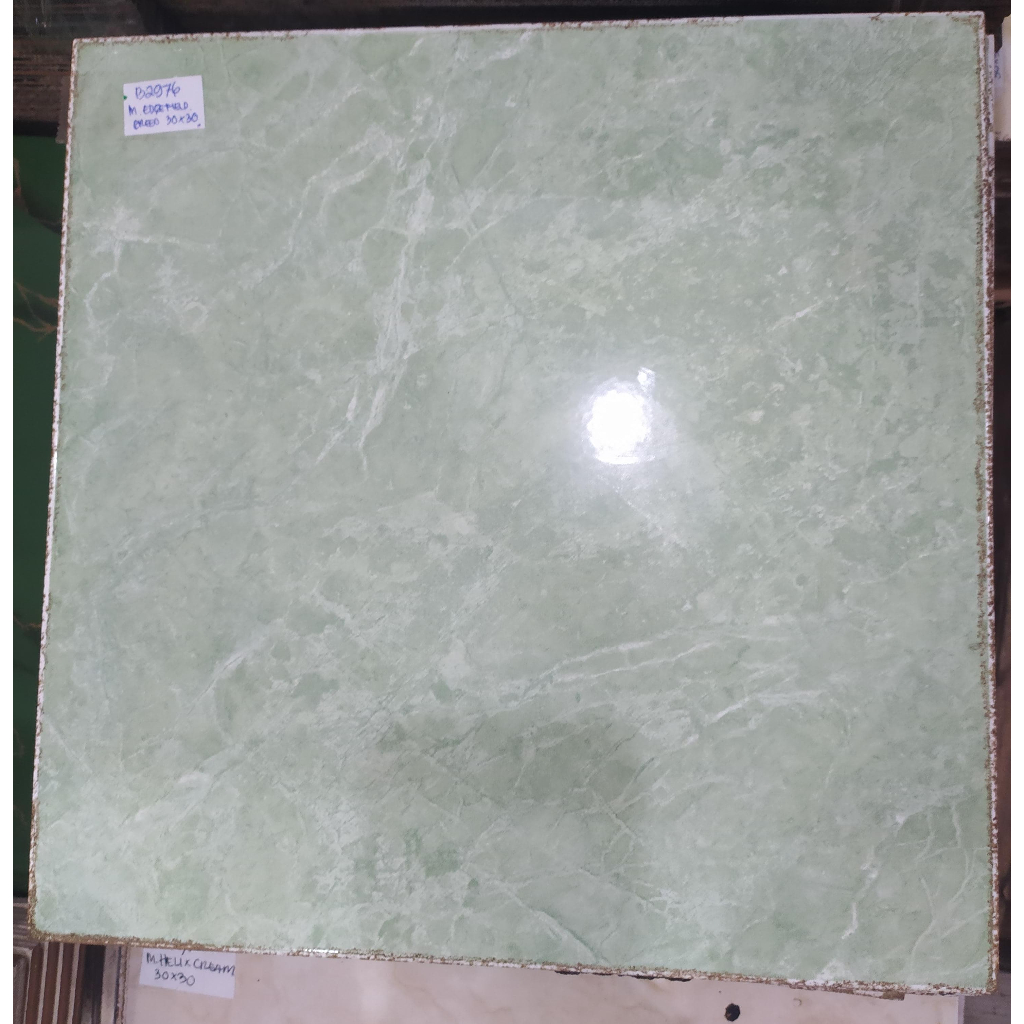 KERAMIK MULIA EDGEFIELD GREEN UK.30X30 GLOSSY LANTAI KERAMIK