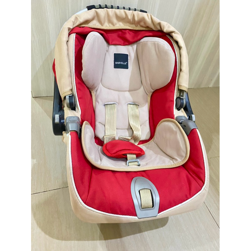 preloved car seat merek babyelle / carseat babyelle