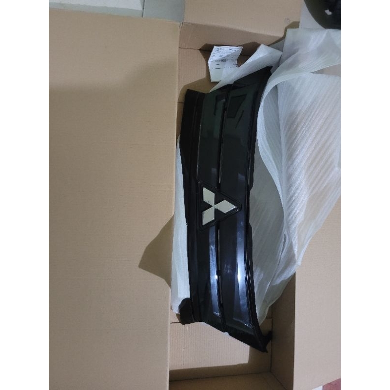 Grill Xpander Exceed Facelift 2023 (copotan)