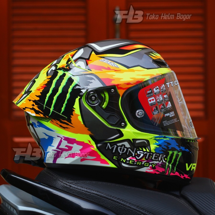 HELM KYT TT Course Marco Bezzecchi repaint HELM FULL FACE