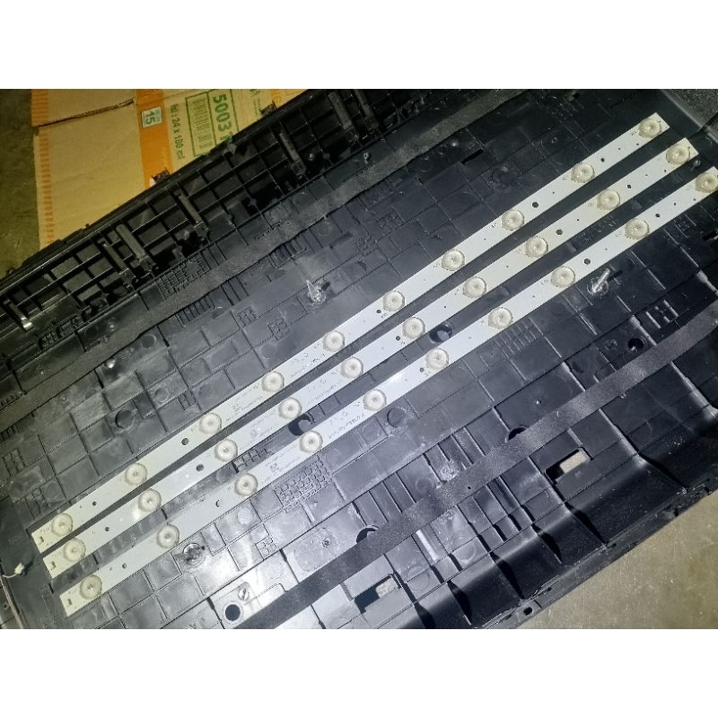 BL BACKLIGHT TV LED POLYTRON PLD 32D710 ORIGINAL