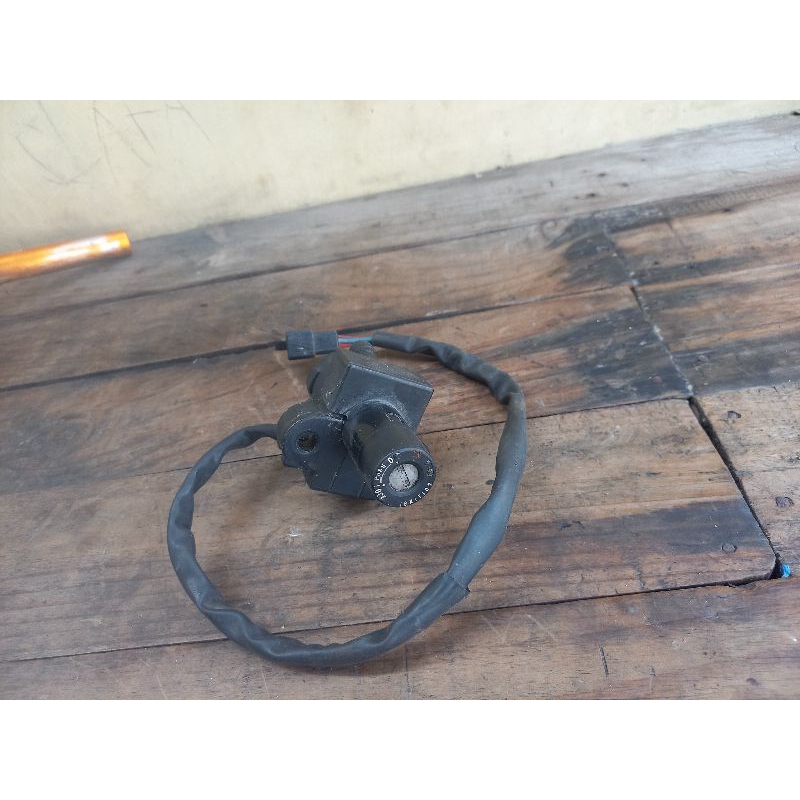 kunci kontak cb 400. nsr150 sp. cbr 400