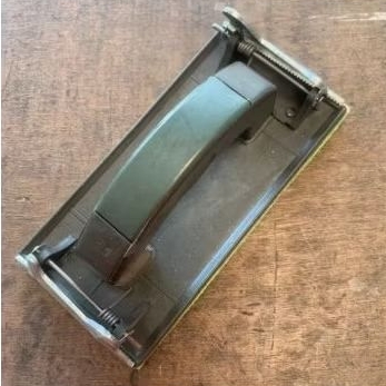 Tatakan Amplas Manual