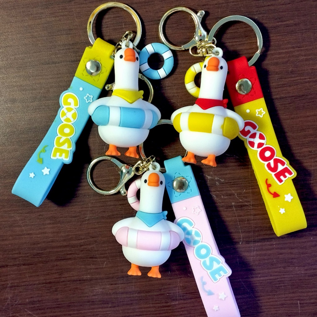 Gantungan Kunci Karakter Bebek Lucu / Bebek Ban / Bebek Renang / Gantungan Couple
