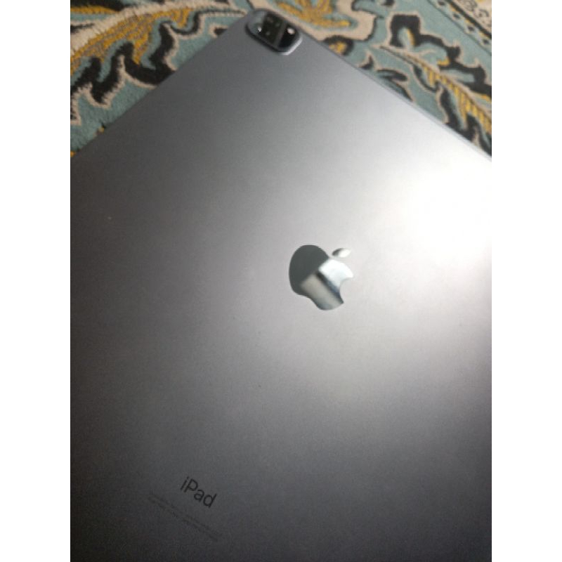 iPad pro 4 12.9 in 2020 WiFi only A2229