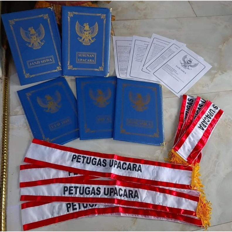 

Map Upacara 1 Set 1 Selempang MURAH c C1S8