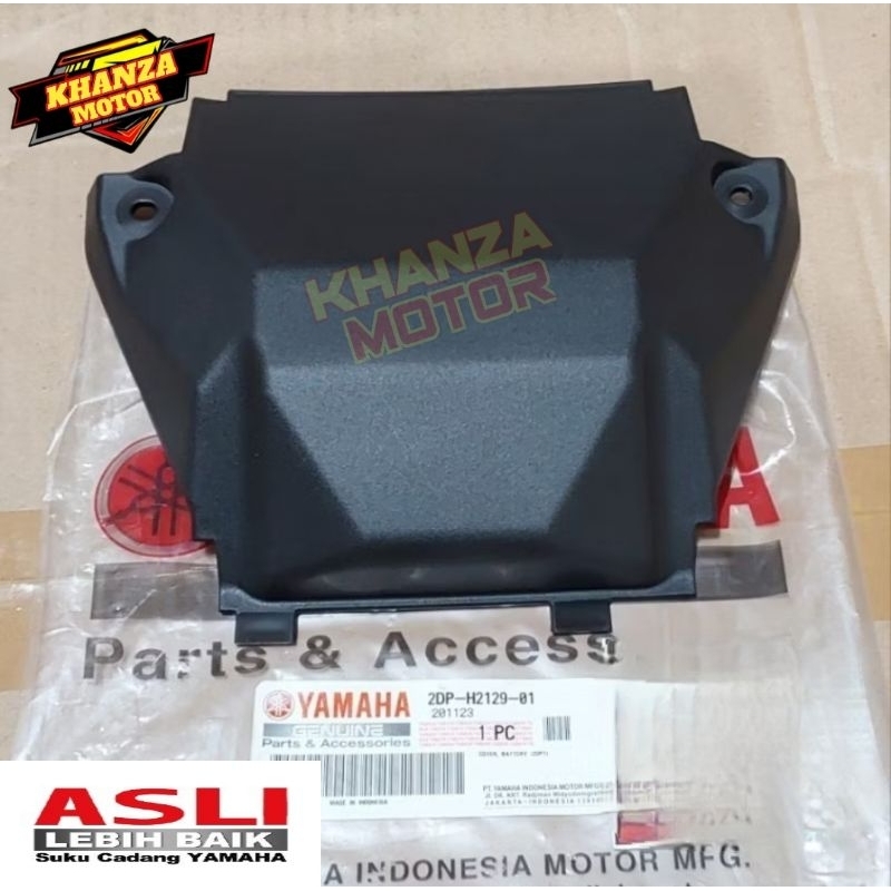 COVER, BATTERY/TUTUP AKI NMAX OLD 2015-2019 ORIGINAL YAMAHA 2DP-H2129-00