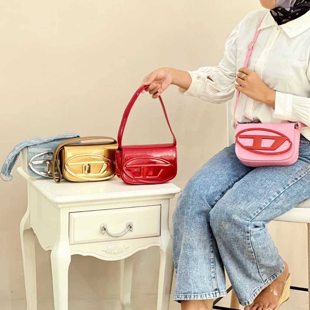 TAS SELEMPANG WANITA D*ESEL B 4129 PRENIUM