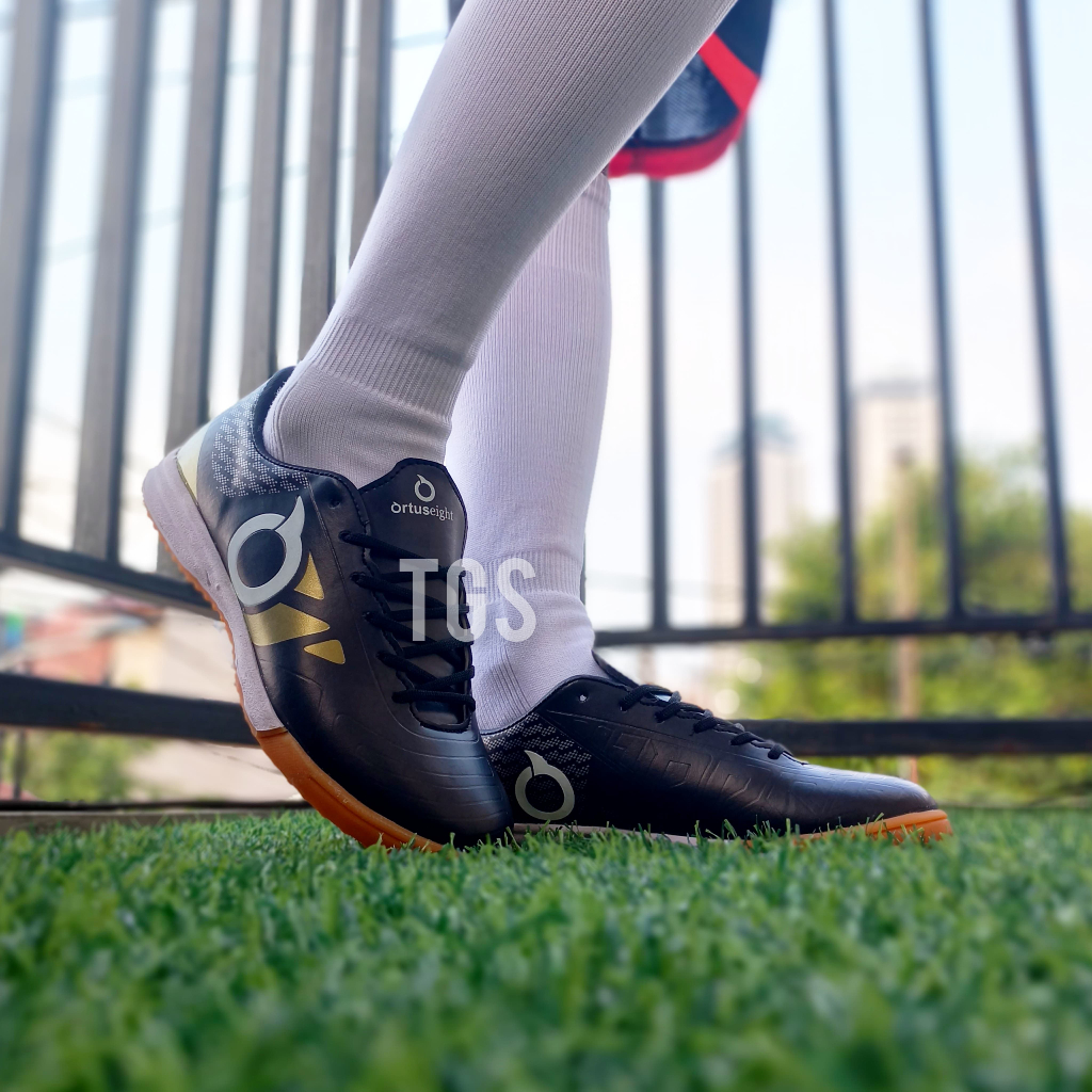 Sepatu Futsal Ortuseight Jogosala Marvelous BBS2 Black Gold Termurah