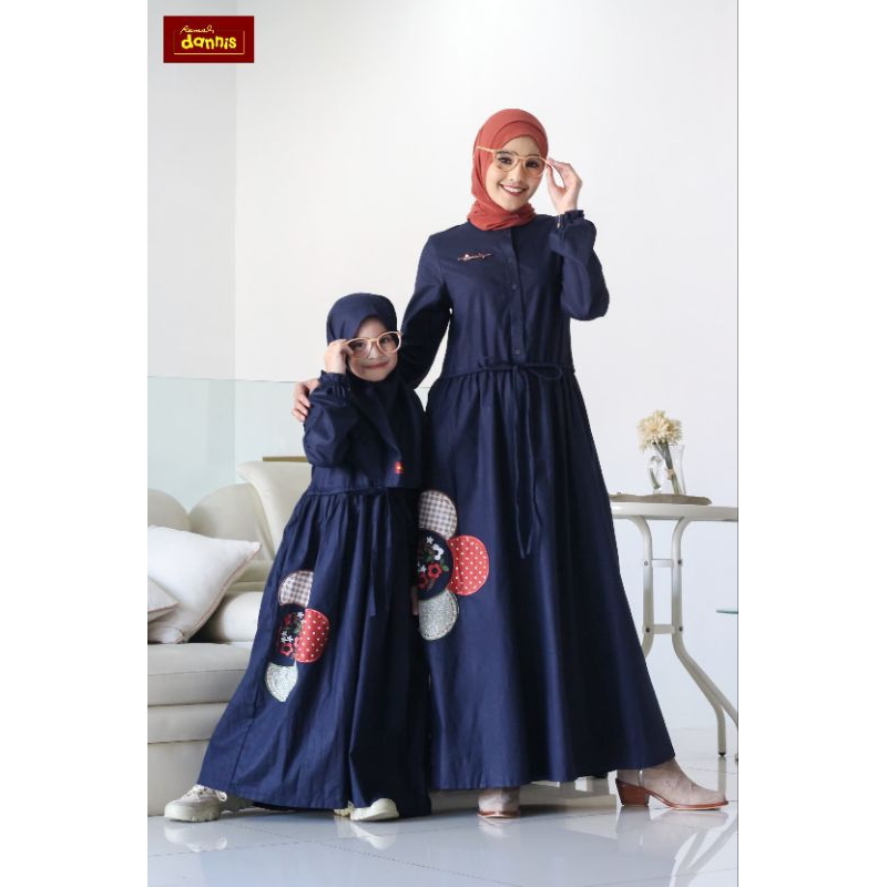 COUPLE 2026 Dannis Mom n Girl