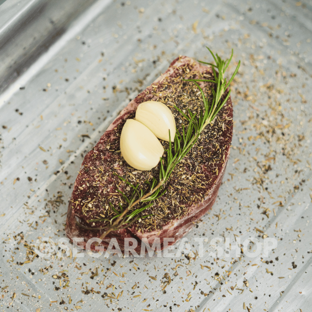 

Steak Marinasi AUS Wagyu Tenderloin MB9+ (Siap Masak) - Ready to Cook