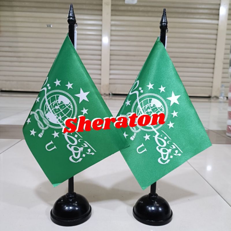 

tiang kayu meja+bendera NU