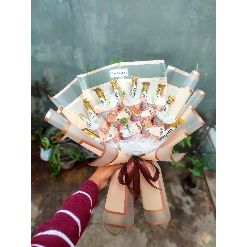 

buket money snack