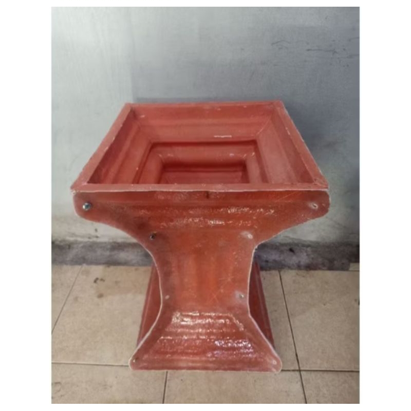 Cetakan Dudukan / Pilar Pot Kotak Uk. 30x30x49 Fiberglass
