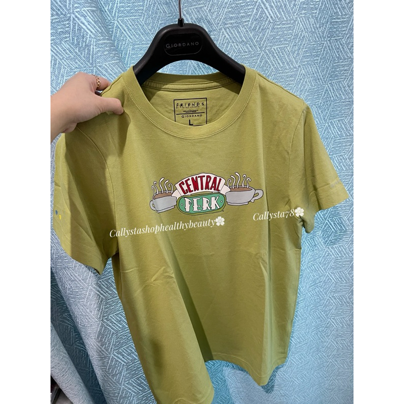 Giordano Tee Slim Fit Women Friends The Television Series Signature Bayleaf Size L sale from 399k