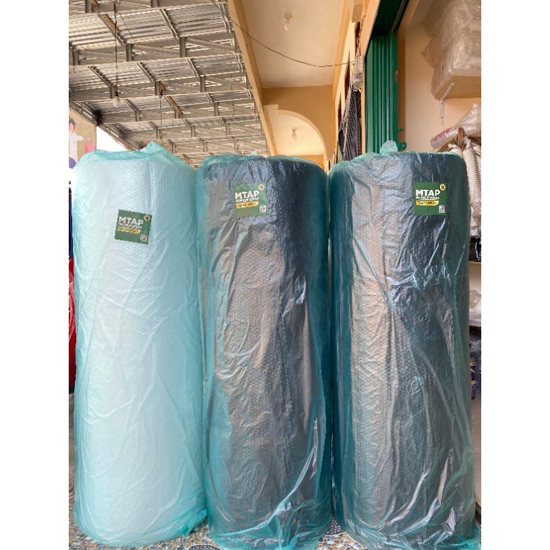 

BUBBLE WRAP PUTIH & HITAM