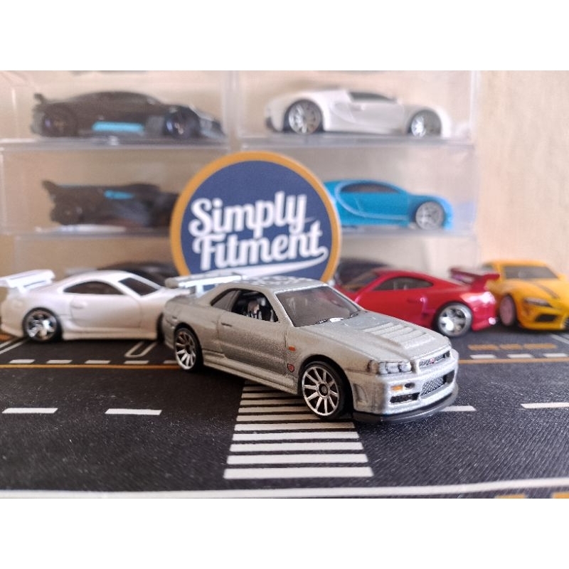 Hotwheels Nissan Skyline GTR R34 (FNF 10 PACK 2023) no tempo