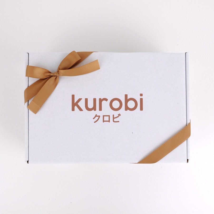 

KUROBI GIFT SET