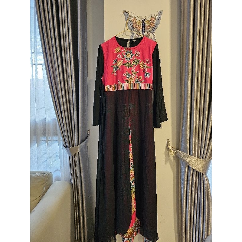 Gaun Batik Kombinasi