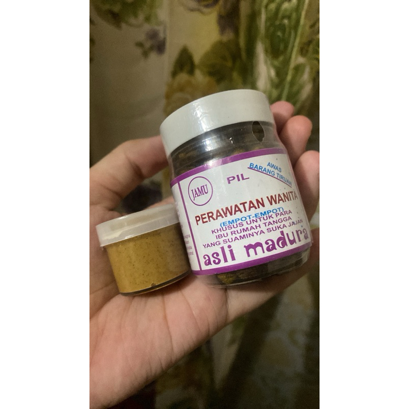 

Paket ramuan Dayak + jamu Madura ori