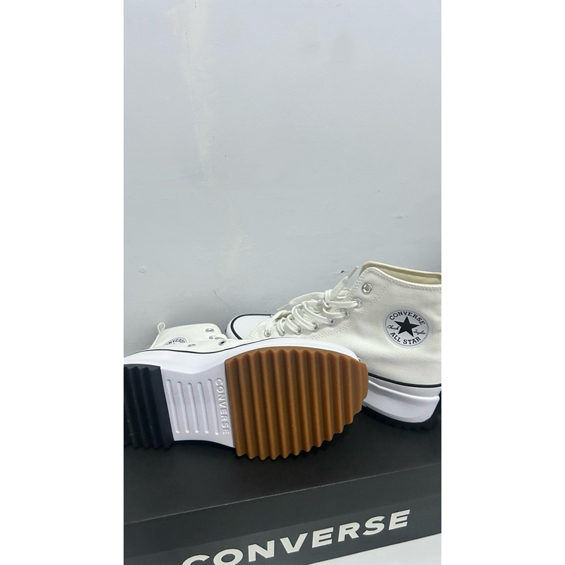 BNIB CONVERSE RUN STAR HIKE (HIGH)
