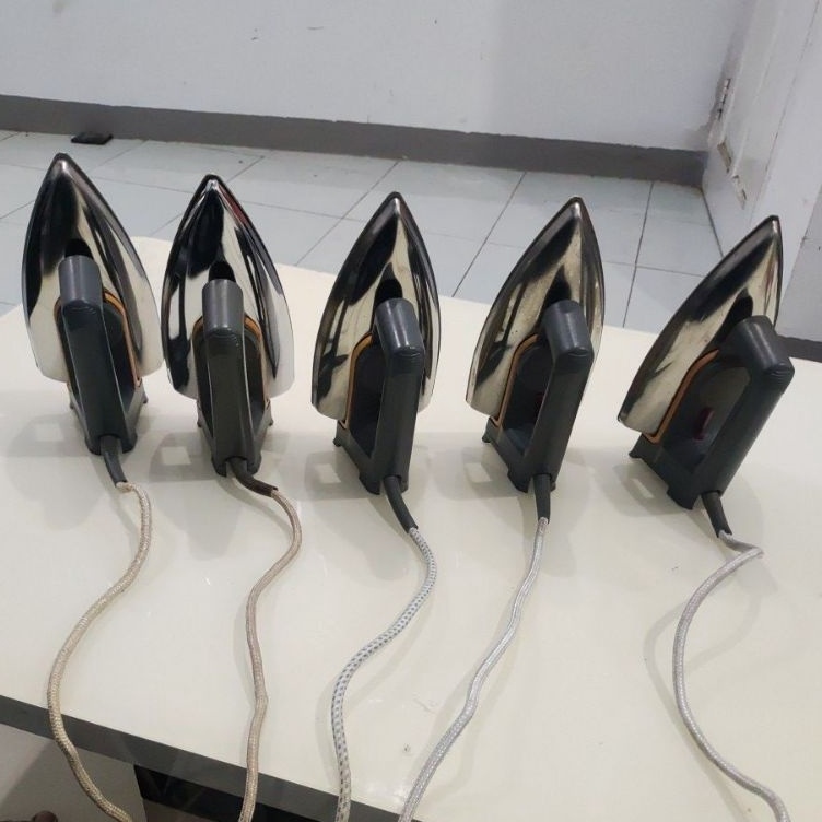 KODE O5O Setrika Philips HD1172 Bekas  Preloved