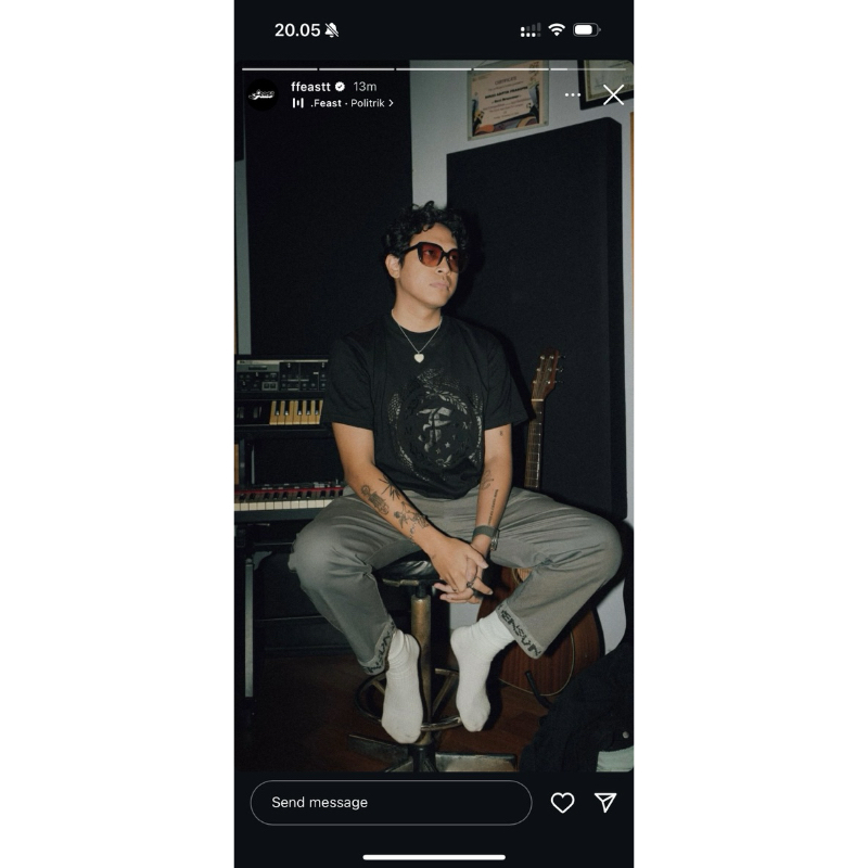 Tshirt Feast logo limited