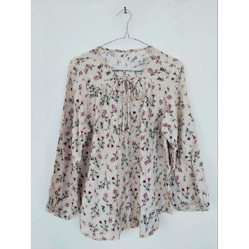Blouse vintage bunga bunga