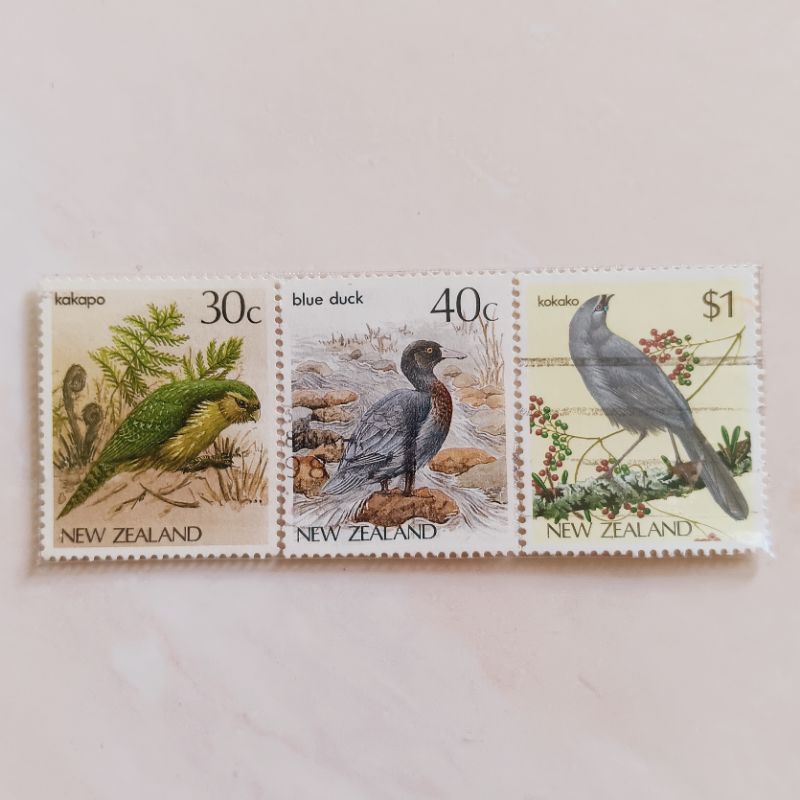 

(AG) Perangko New Zealand 1985 - 1987 Birds Set 3 pcs Used