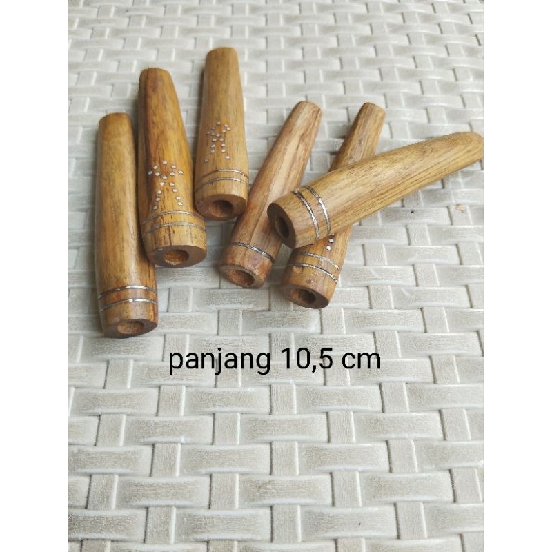 once pipa rokok kayu gaharu asli kalimantan panjang 10,5 cm ±