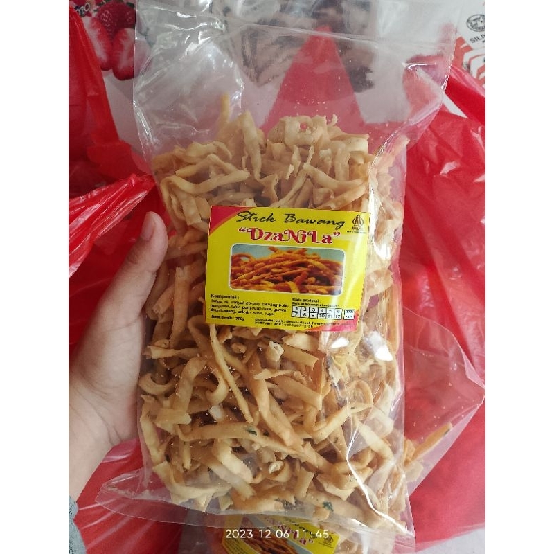 

cemilan stik bawang original