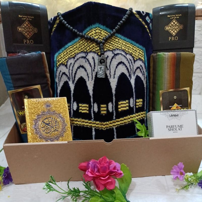 

[HAMPERS AKHWAN SET] HAMPERS SAJADAH TASBIH SARUNG PARFUM SHOLAT Hampers Idul Fitri Hampers Sholat Hampers Cowok Hampers Sajadah Hampers Lebaran Hadiah Pria Hadiah Cowok Hampers Murah Kado Sajadah Kado Pria Kado Cowok Kado Premium Hampers Premium