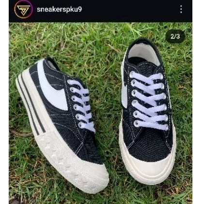 FOMO sepatu brand lokal original