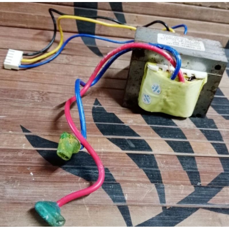 Trafo inverter bekas ups APC 650va - 5A -travo ups 7V