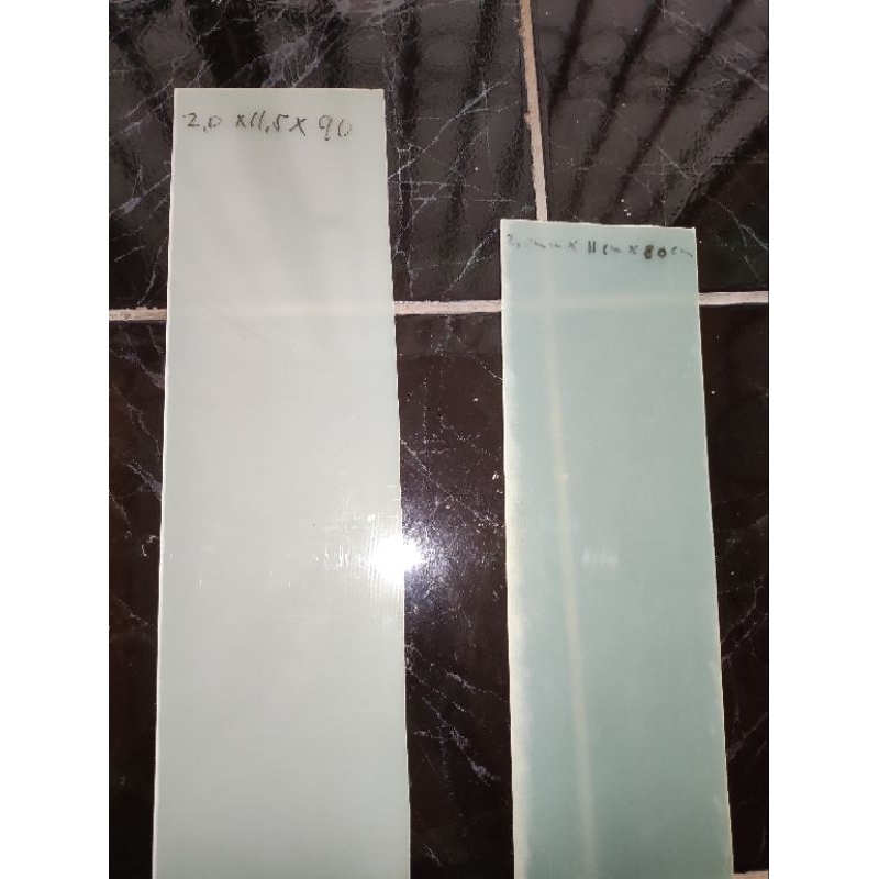Plat Epoxy Resin Fiberglass Hijau Ukuran 2.0mm Campur
