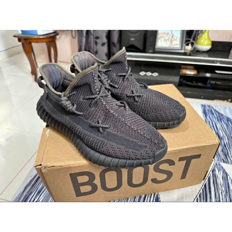 Adidas Yeezy V2 Triple Black