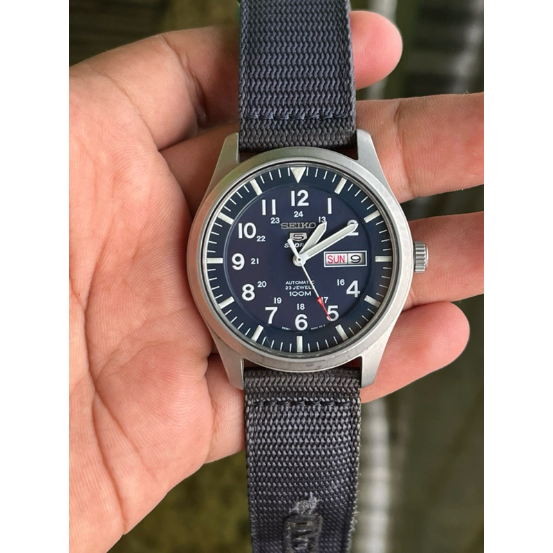 Seiko Military SNZG11K1