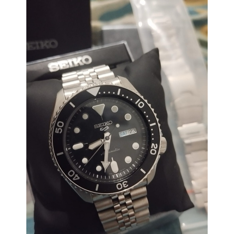 Jam Tangan Pria Seiko Sport