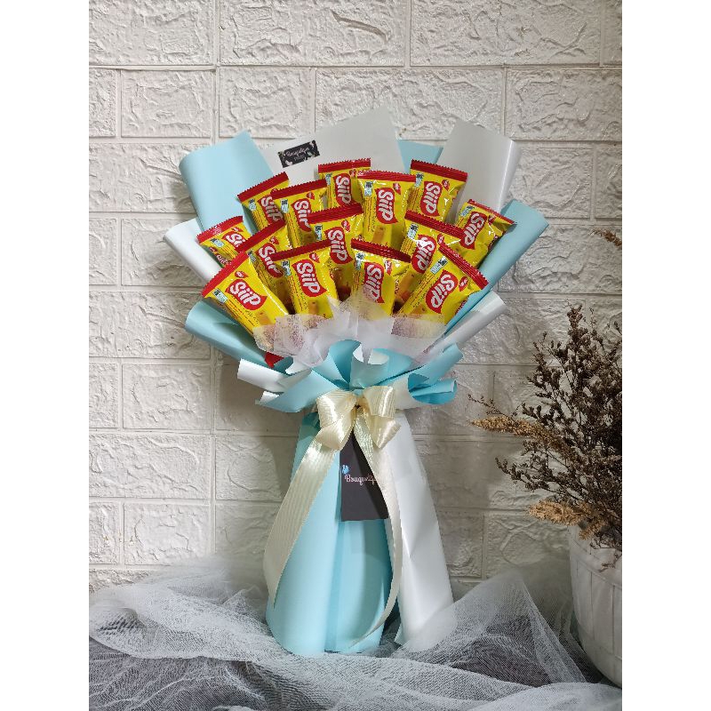 

Buket makanan/buket snack/buket jajan/hadiah wisuda