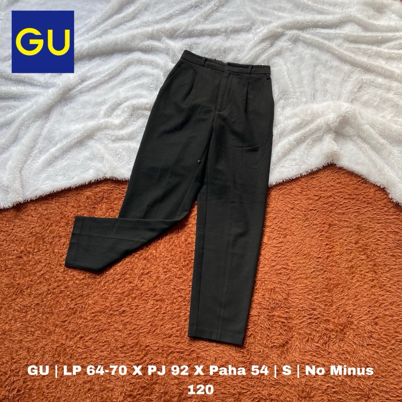 Ankle Pants Wanita GU | Celana Bahan Hitam Size S No Minus Like New