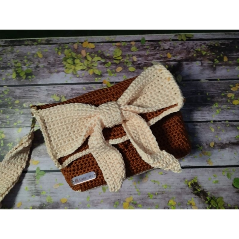 READY TAS HP DOMPET HP RAJUT WANITA HANDMADE MOTIF PITA
