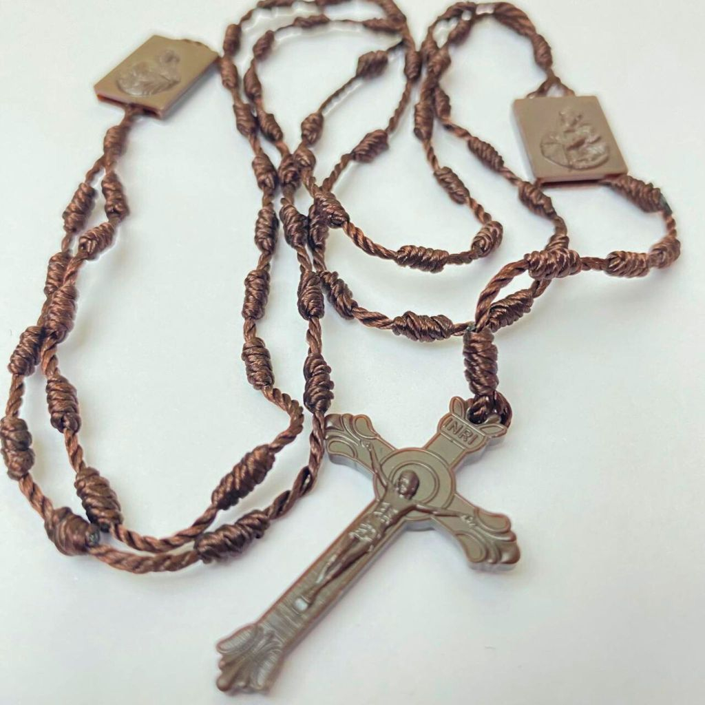 Rosario Skapulir Katolik benang coklat tua