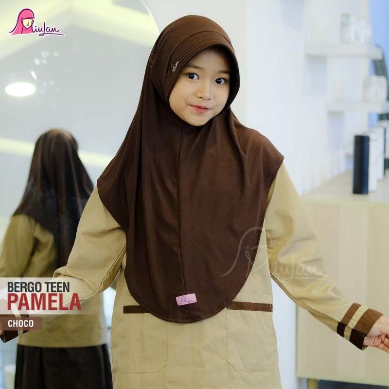 Bergo Teen Pamela Miulan Hijab