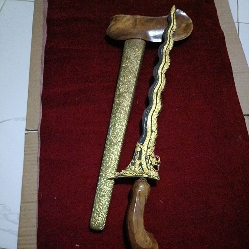 keris naga liong