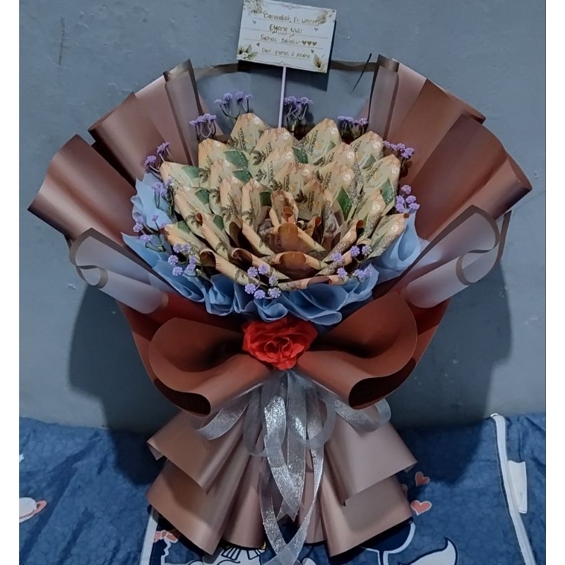 buket uang bentuk bunga