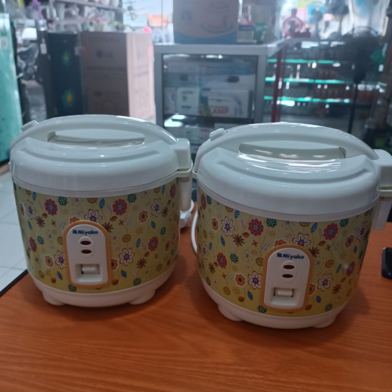 Magic Com kecil 0,6Liter